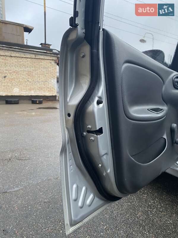 Седан ЗАЗ Lanos 2007 в Києві фото 44 Седан ЗАЗ Lanos 2007 в Києві