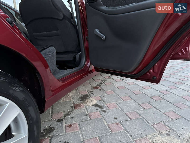 Хетчбек ЗАЗ Lanos 2014 в Каневі