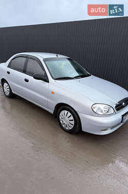 Седан ЗАЗ Lanos 2011 в Козове