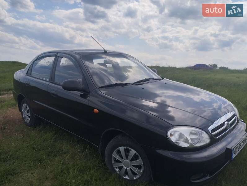 Седан ЗАЗ Lanos 2010 в Харькове