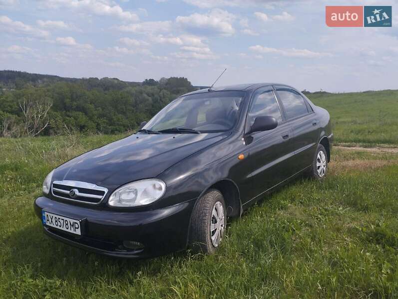 Седан ЗАЗ Lanos 2010 в Харькове