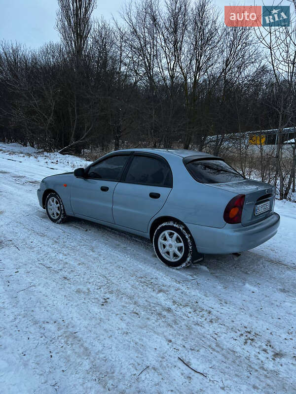 Седан ЗАЗ Lanos 2011 в Копычинце