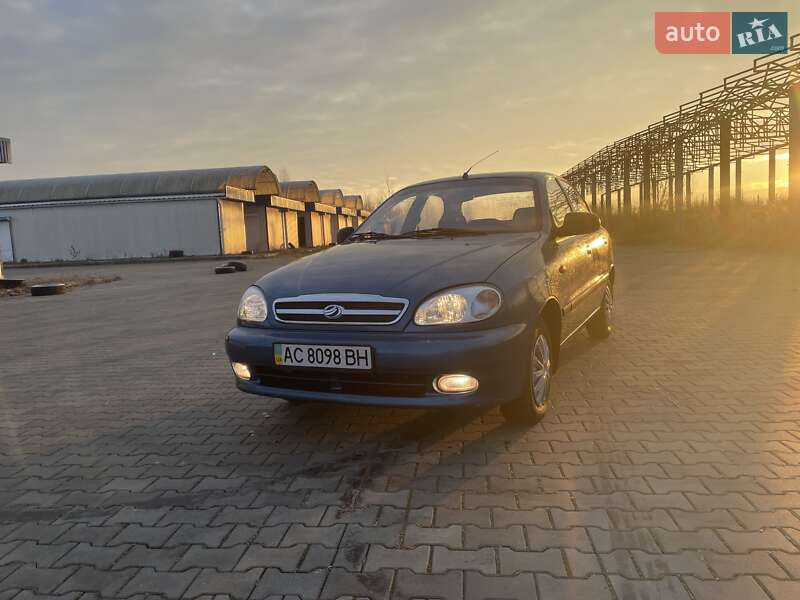 Седан ЗАЗ Lanos 2012 в Луцке