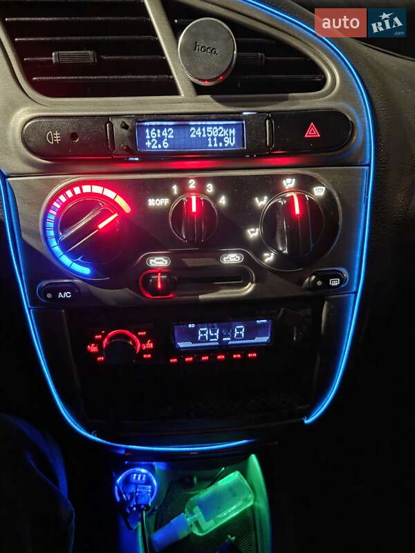 Седан ЗАЗ Lanos 2012 в Днепре