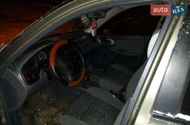 Седан ЗАЗ Lanos 2005 в Краматорске