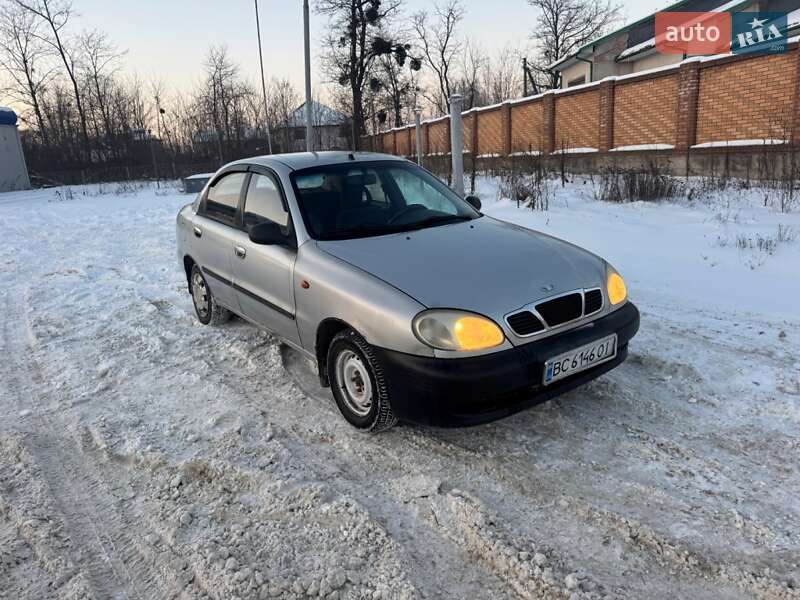 Седан ЗАЗ Lanos 2008 в Черновцах