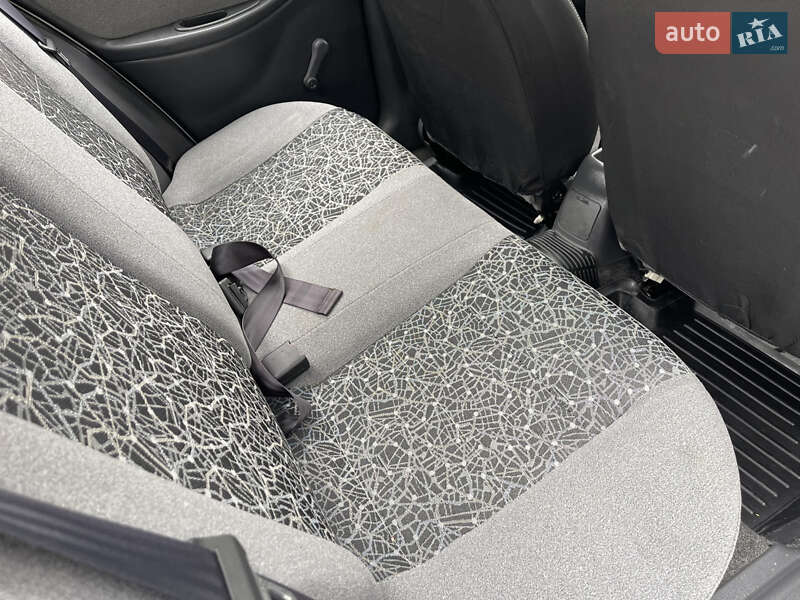 Седан ЗАЗ Lanos 2012 в Славуті