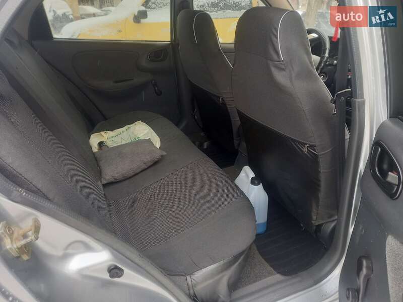 Седан ЗАЗ Lanos 2005 в Києві