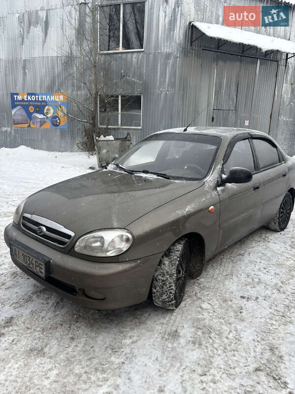 Седан ЗАЗ Lanos 2011 в Киеве