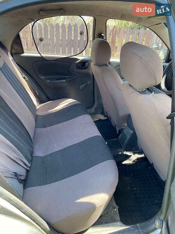 Седан ЗАЗ Lanos 2008 в Черновцах