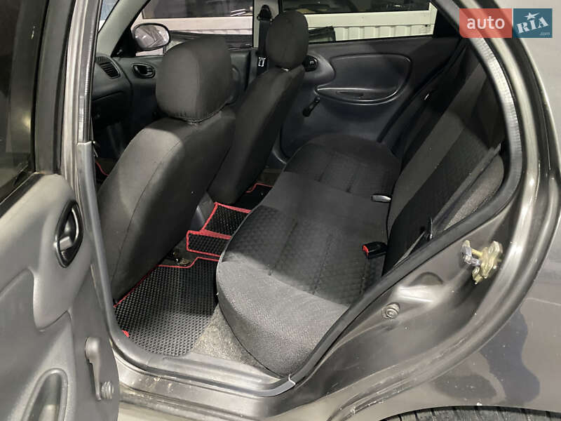 Седан ЗАЗ Lanos 2013 в Кропивницком