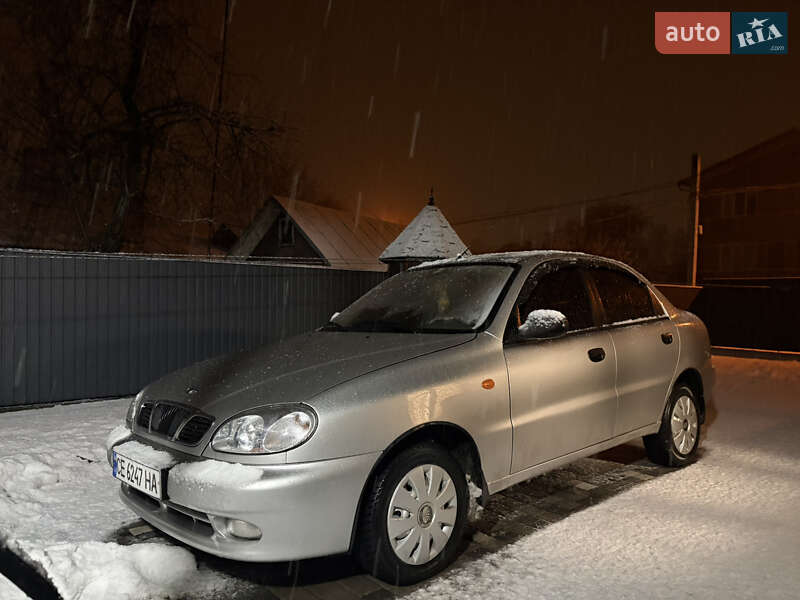 Седан ЗАЗ Lanos 2009 в Черновцах