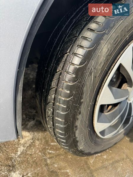 Седан ЗАЗ Lanos 2010 в Киеве