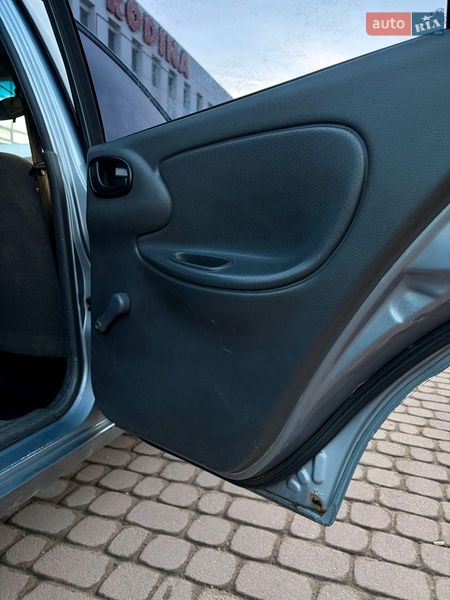 Седан ЗАЗ Lanos 2011 в Кам'янському