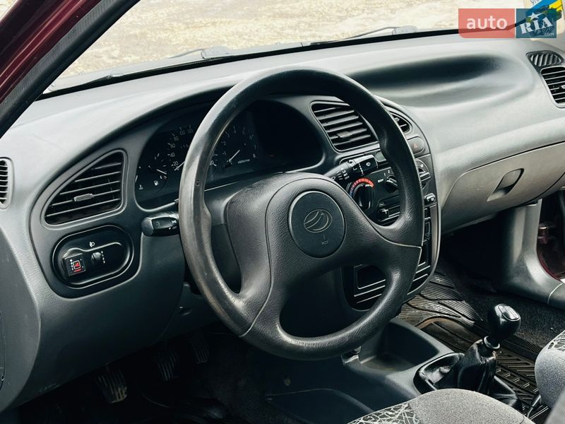 Седан ЗАЗ Lanos 2010 в Харкові