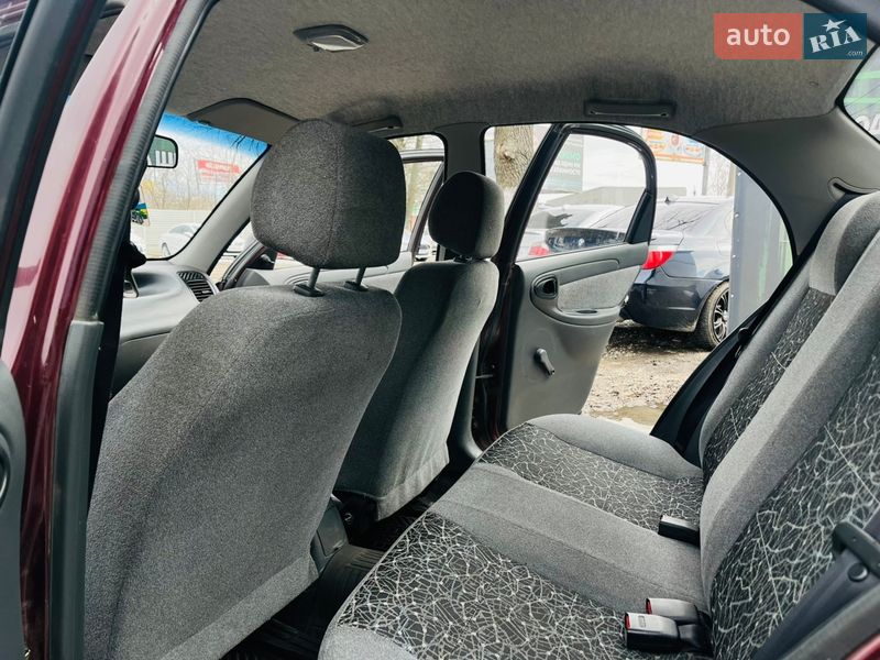 Седан ЗАЗ Lanos 2010 в Харкові