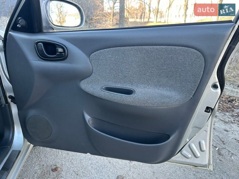 Седан ЗАЗ Lanos 2007 в Дніпрі