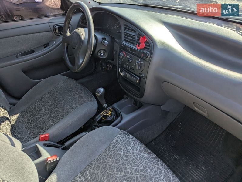 Седан ЗАЗ Lanos 2011 в Івано-Франківську