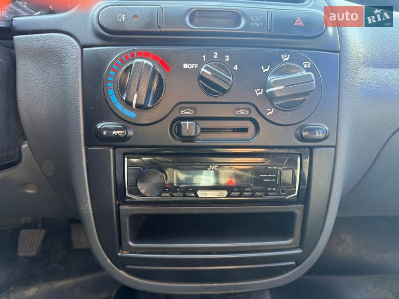 Седан ЗАЗ Lanos 2014 в Кривом Роге