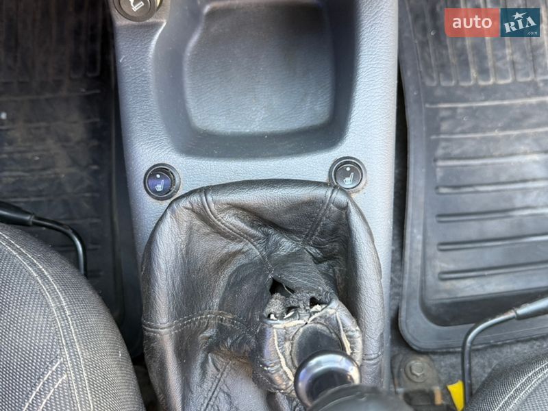 Седан ЗАЗ Lanos 2014 в Кривом Роге