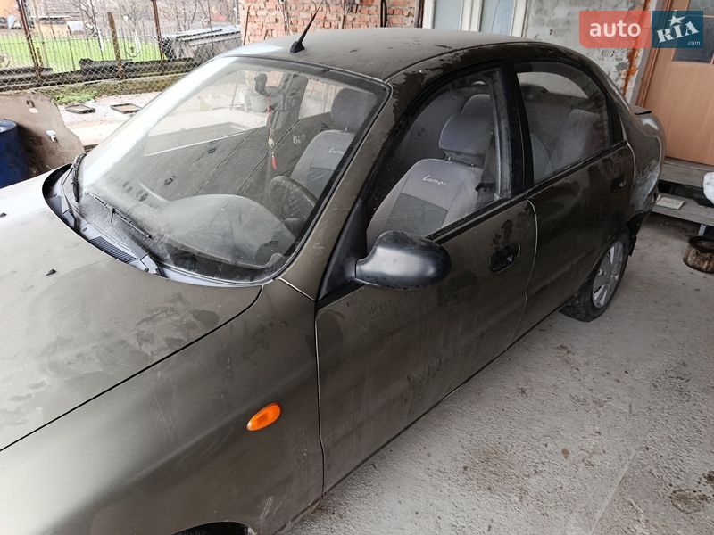 Седан ЗАЗ Lanos 2005 в Стрию