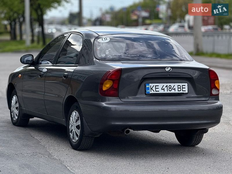 Седан ЗАЗ Lanos 2011 в Дніпрі