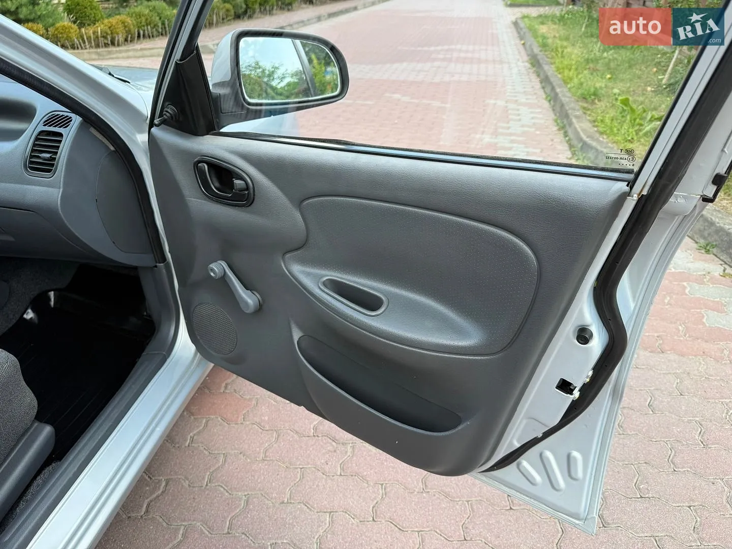 2016 Ford Focus - мініатюра 21