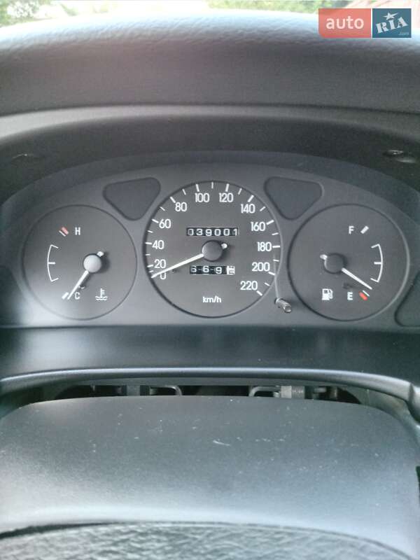 Седан ЗАЗ Sens 2013 в Запорожье