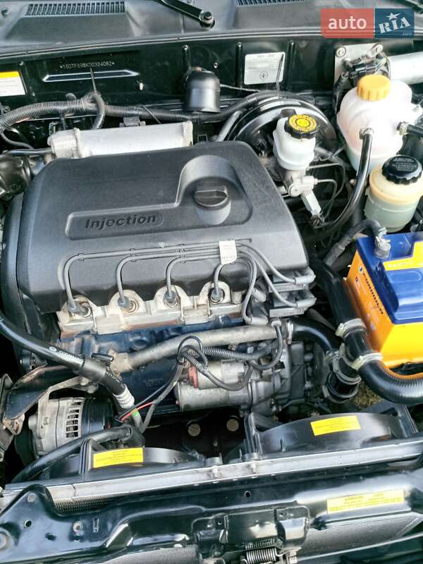 Седан ЗАЗ Sens 2013 в Запорожье