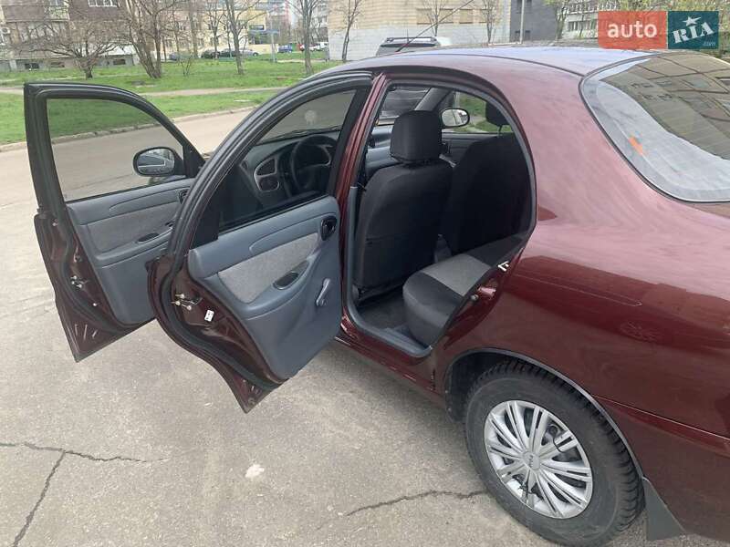 Седан ЗАЗ Sens 2011 в Києві