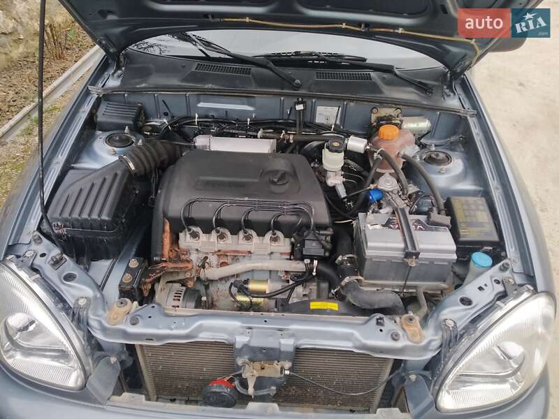 Седан ЗАЗ Sens 2011 в Борщеві