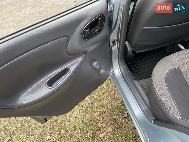 Седан ЗАЗ Sens 2012 в Умани