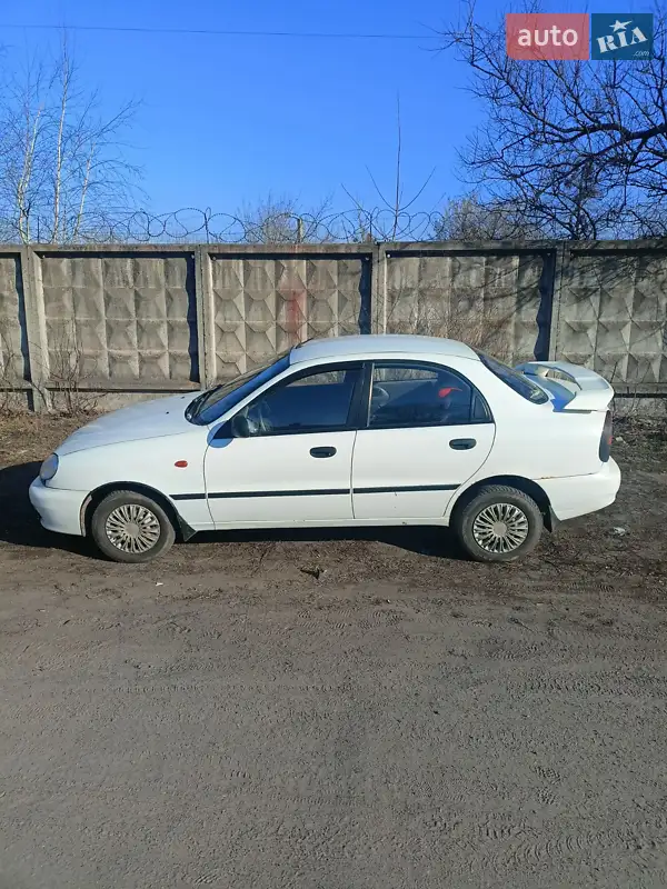 ЗАЗ Sens
