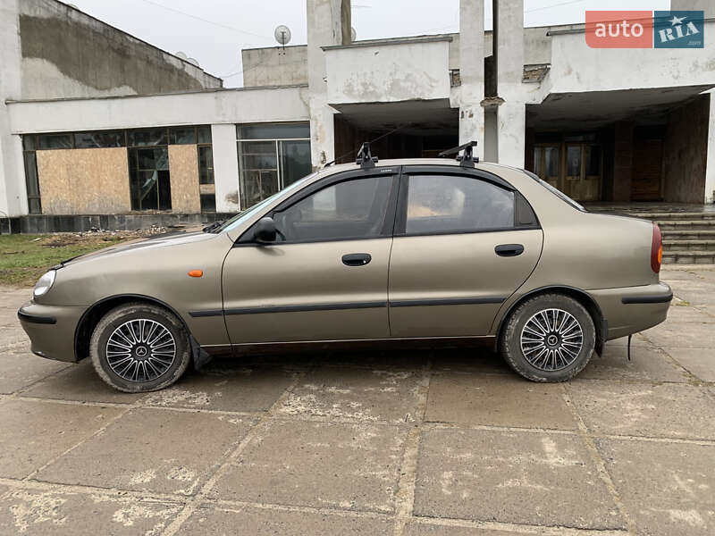 Седан ЗАЗ Sens 2011 в Славуті