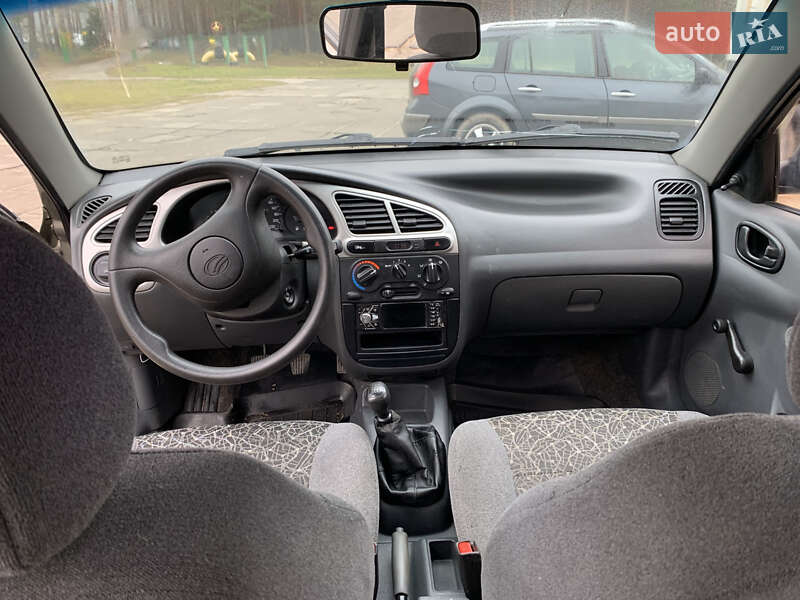 Седан ЗАЗ Sens 2011 в Славуті