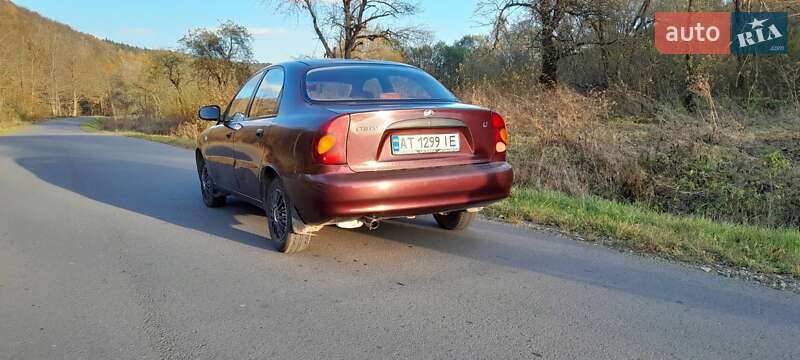 Седан ЗАЗ Sens 2013 в Делятині