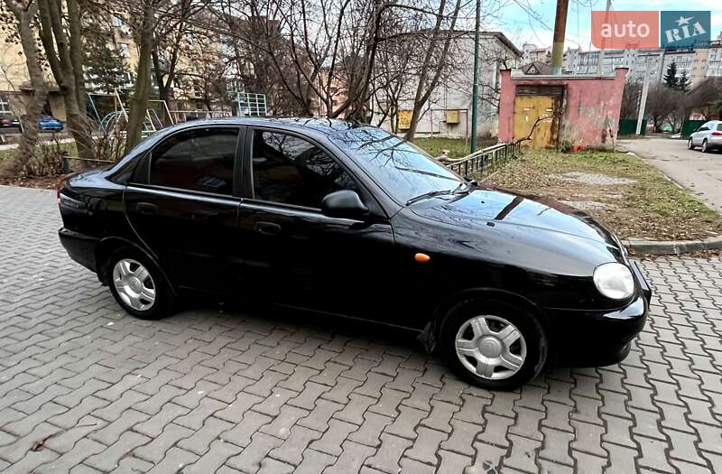 Седан ЗАЗ Sens 2011 в Івано-Франківську