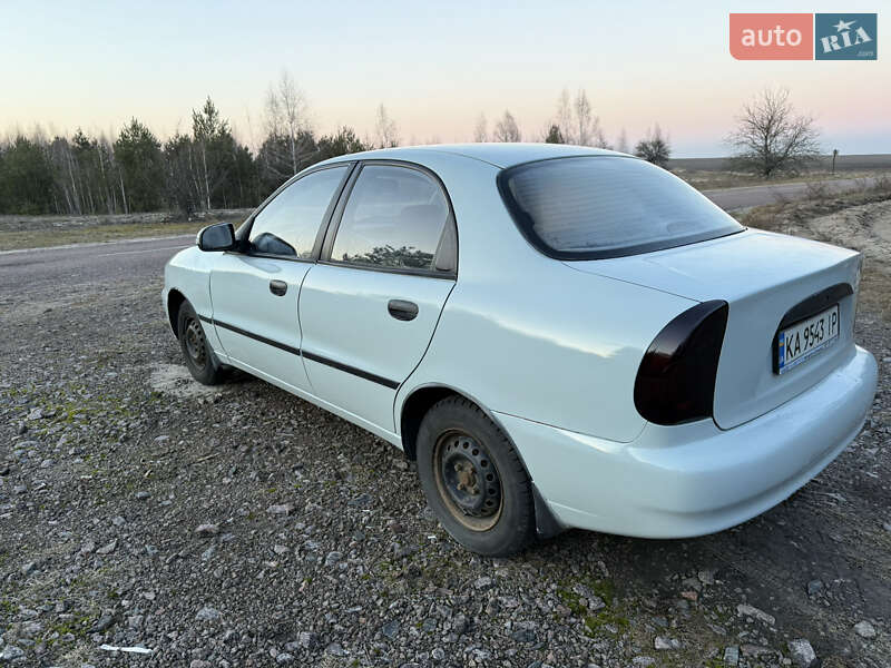 Седан ЗАЗ Sens 2015 в Макарові