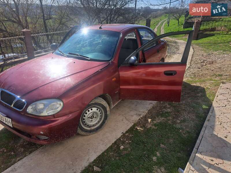 Седан ЗАЗ Sens 2006 в Гусятине