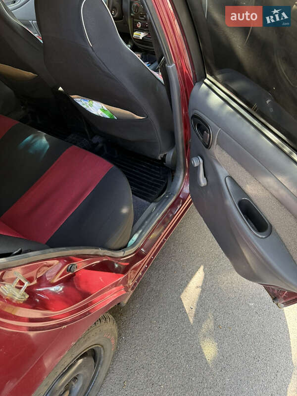 Седан ЗАЗ Sens 2011 в Києві