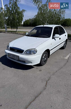 Хэтчбек ЗАЗ Sens 2013 в 