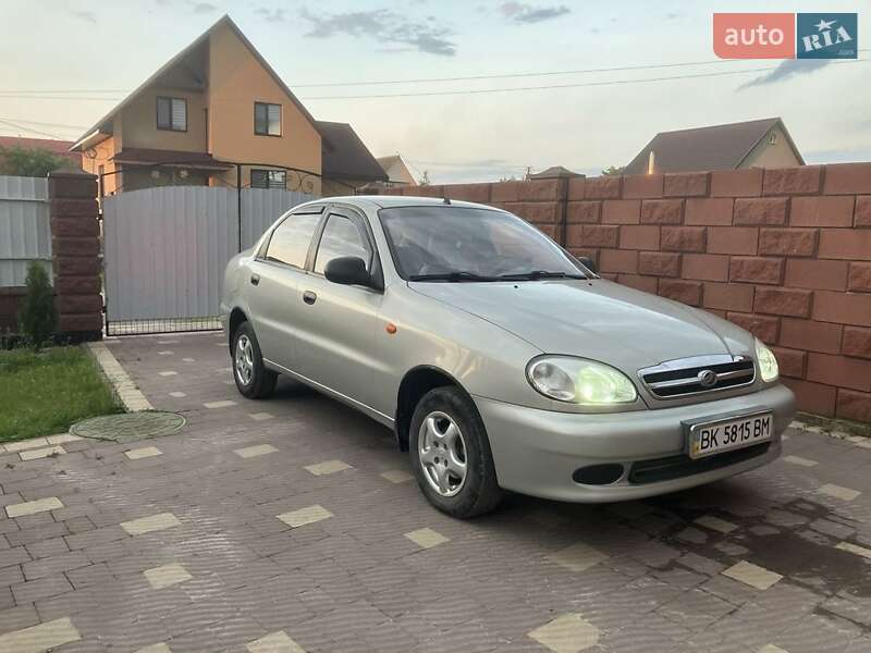 Седан ЗАЗ Sens 2010 в Сарнах