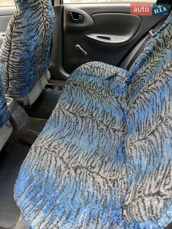 Седан ЗАЗ Sens 2011 в Кременце