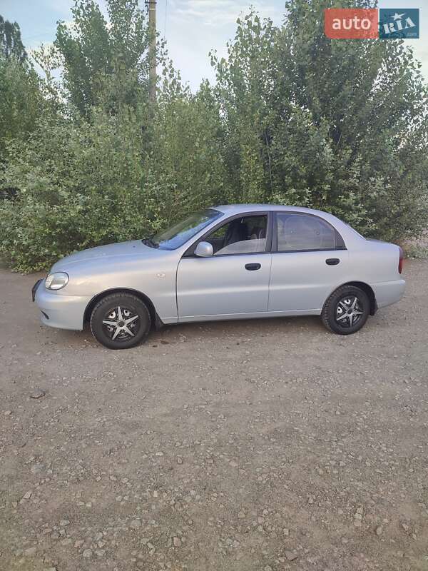 ЗАЗ Sens 2013