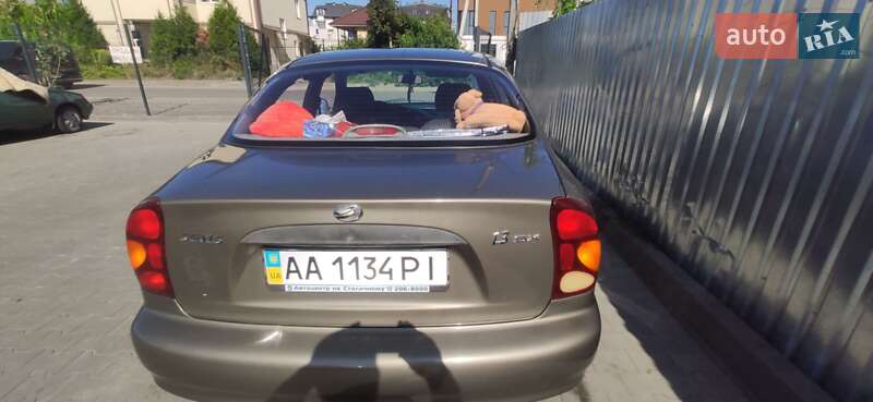 Седан ЗАЗ Sens 2012 в Петропавлівській Борщагівці