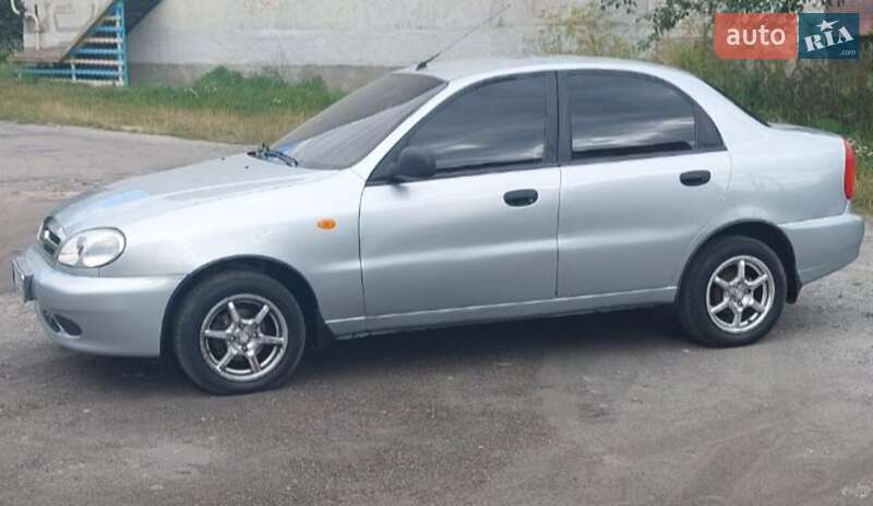 Седан ЗАЗ Sens 2012 в Полонному