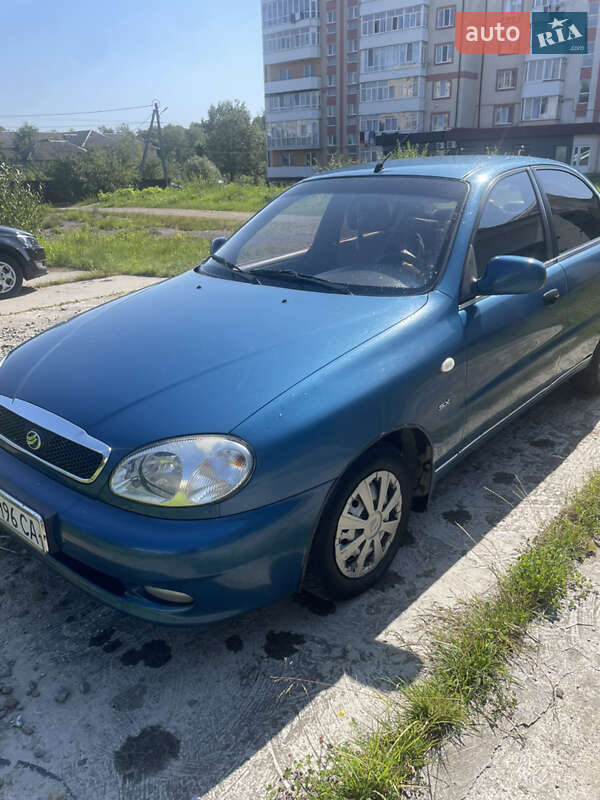 Седан ЗАЗ Sens 2012 в 