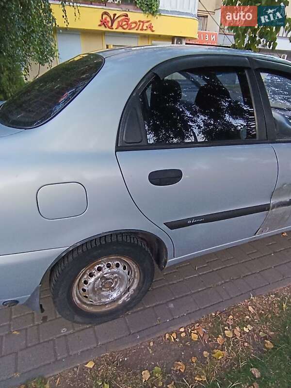 Седан ЗАЗ Sens 2013 в Чернівцях