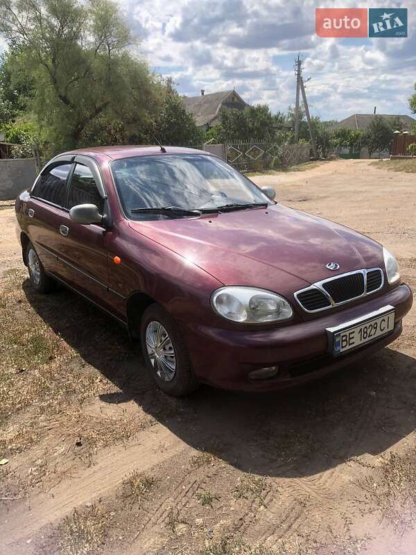 Седан ЗАЗ Sens 2008 в Южноукраинске