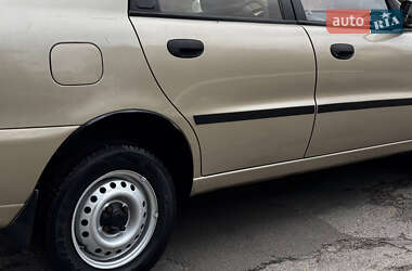 Седан ЗАЗ Sens 2011 в 